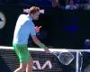 Australian Open, Videos > Medvedev bekommt einen der schlimmsten Wutanfälle seiner Karriere …