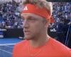 Ungewöhnlich, Australian Open > Davidovich Fokina, nachdem er zwei Matchbälle gegen Mensik gehalten hatte: „Ich erinnere mich nicht“